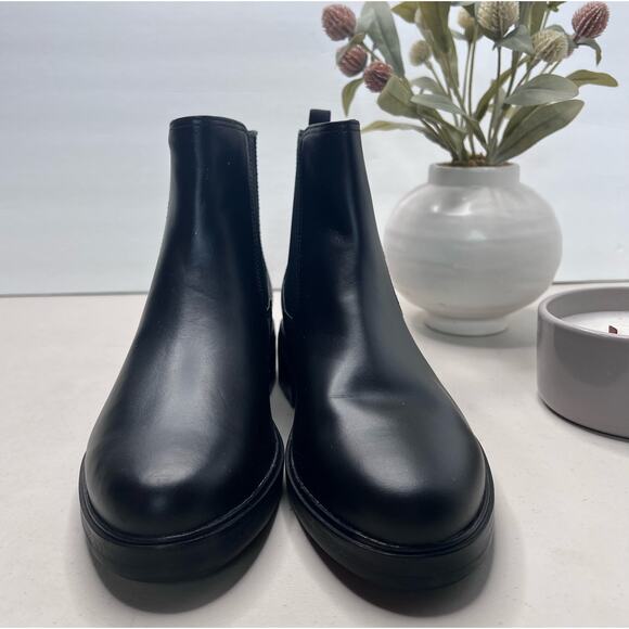 Everlane The Modern Utility Chelsea Boot Leather Block Heel Black Women 7.5 NWOB - Picture 4 of 10